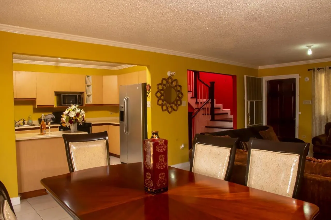 Vacation Getaway In Mango Walk Country Club Appartement Montego Bay